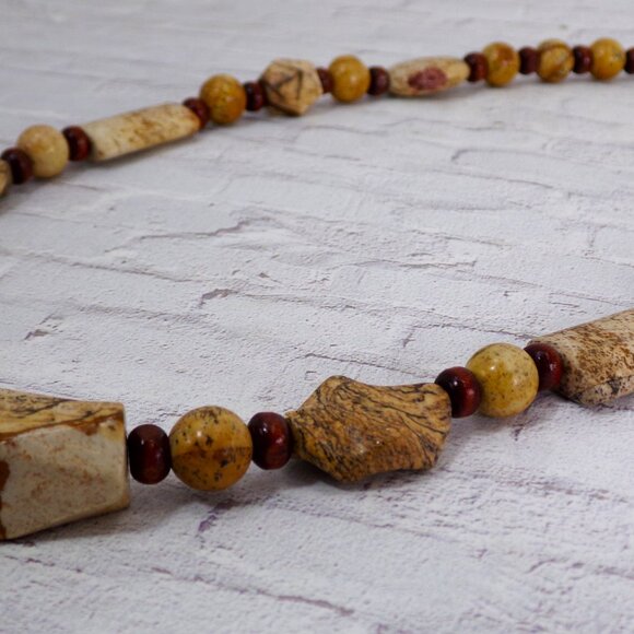 Brown and beige agate stone necklace mixed with small wood beads New - Picture 6 of 11